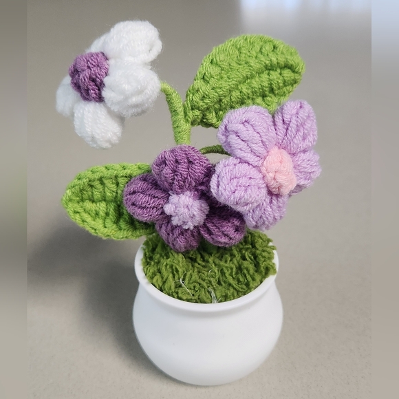 None Other - Handcrafted Crochet Daisy Flower Pot